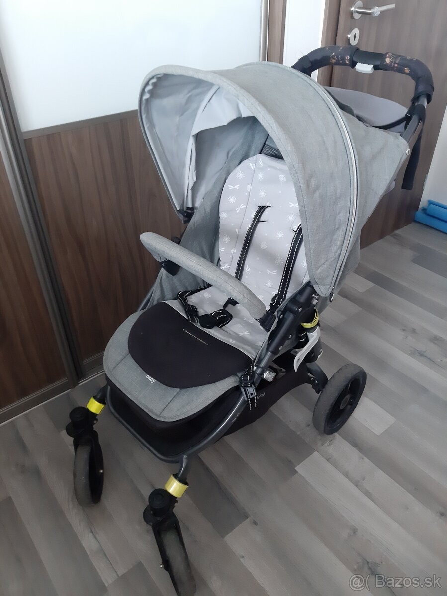 Sportovy kocik Valco Snap 4