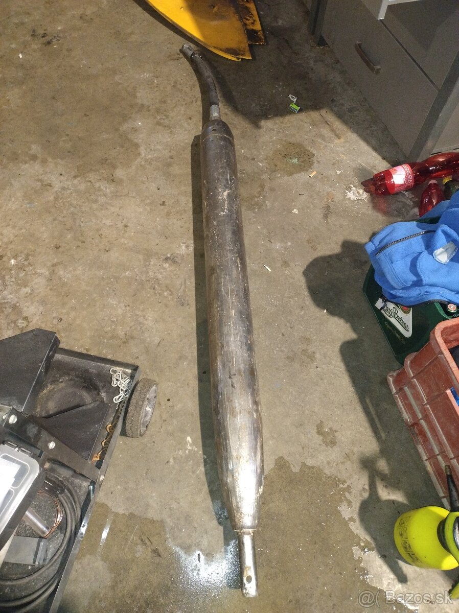 Pretlak pretlačacia raketa