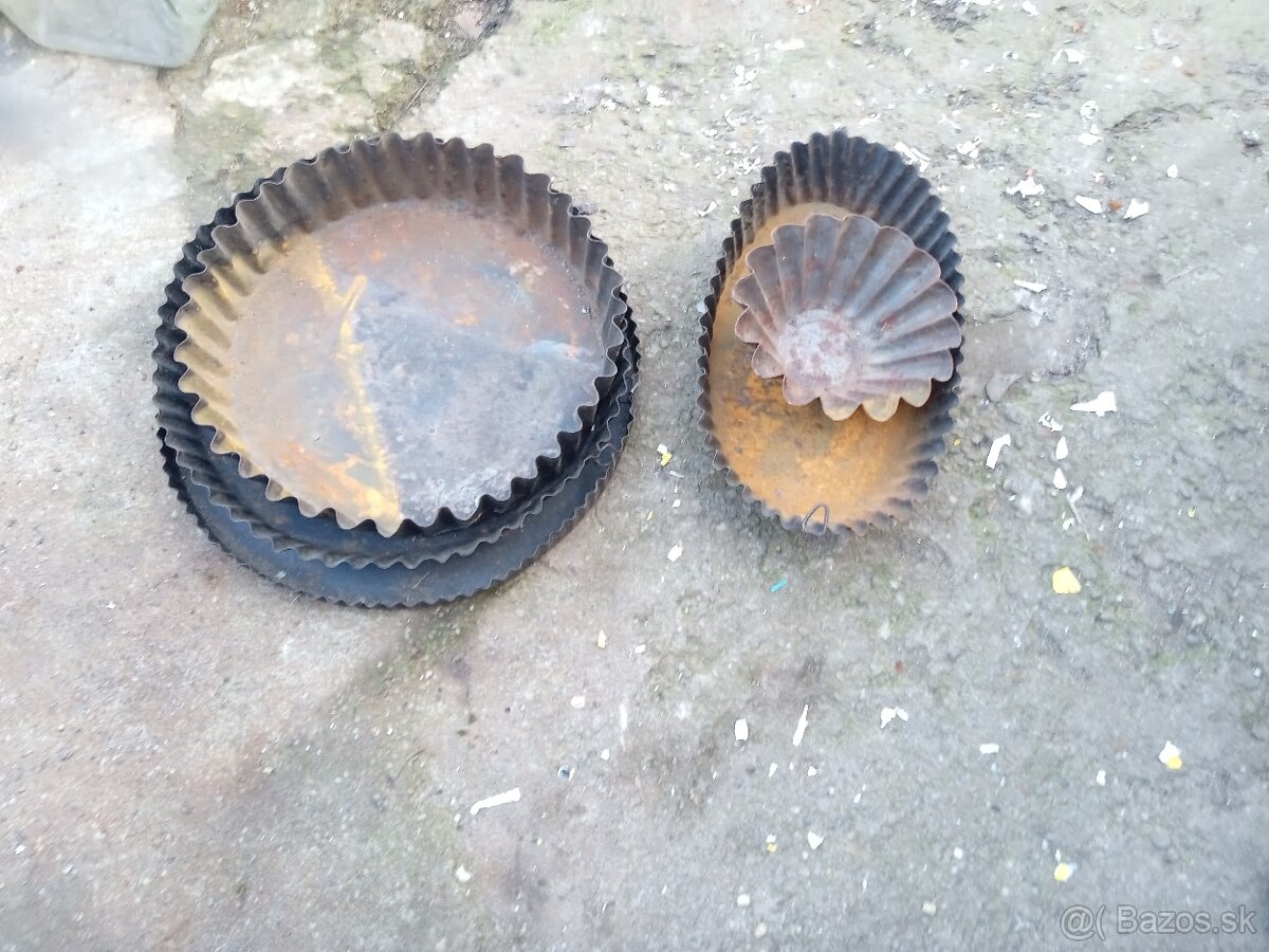 Smalt tabule.veci do kuchyne