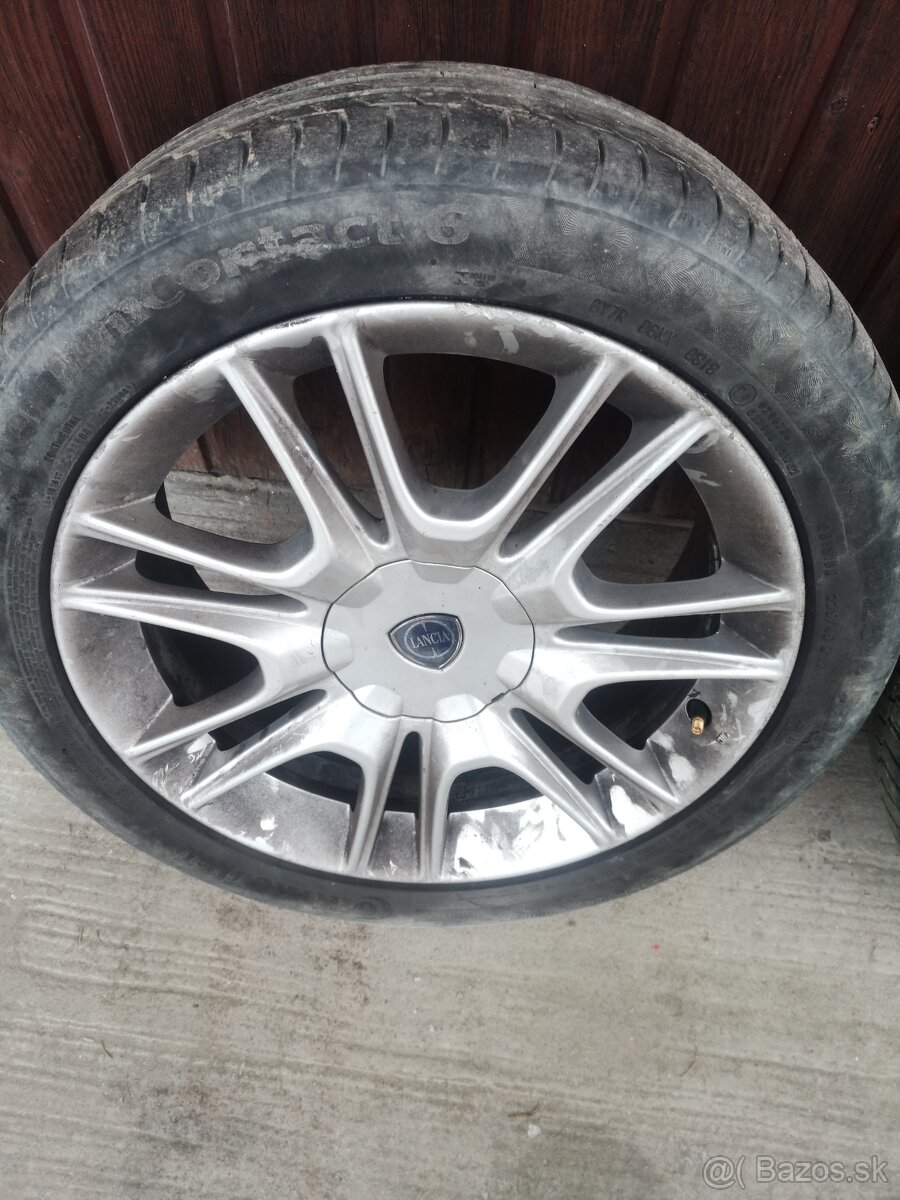 Disky Lancia 4x98 r17