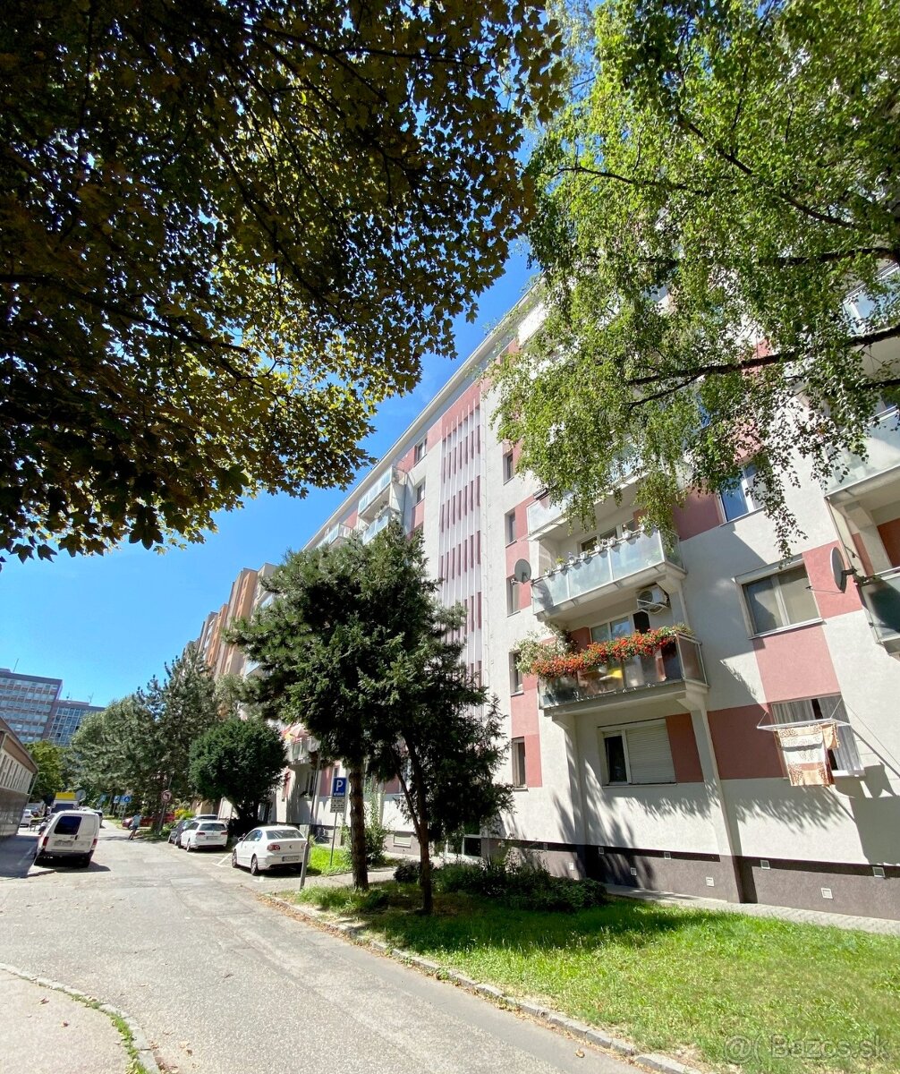 3i. byt 76m, Haburská ul., Ružinov, kompletná RŠ,od 1.7.2025