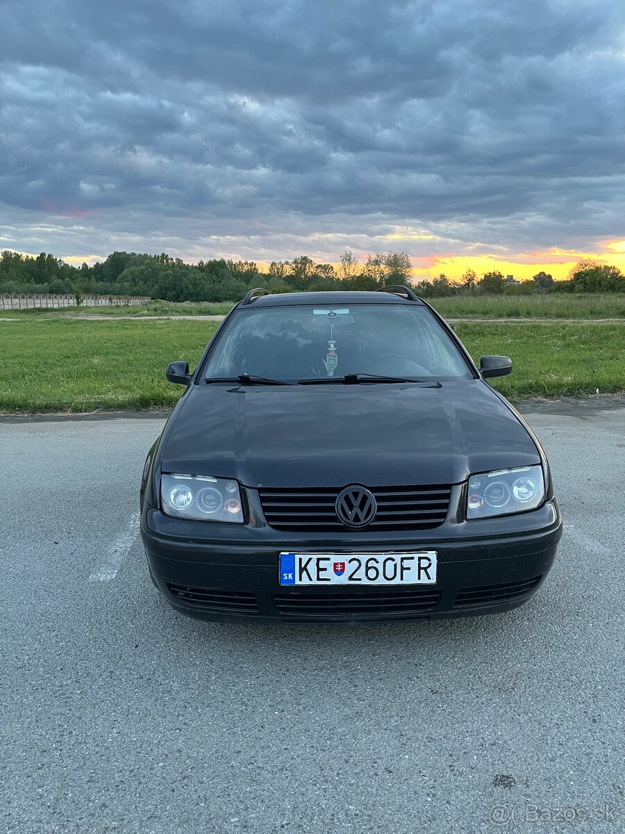 VW Bora