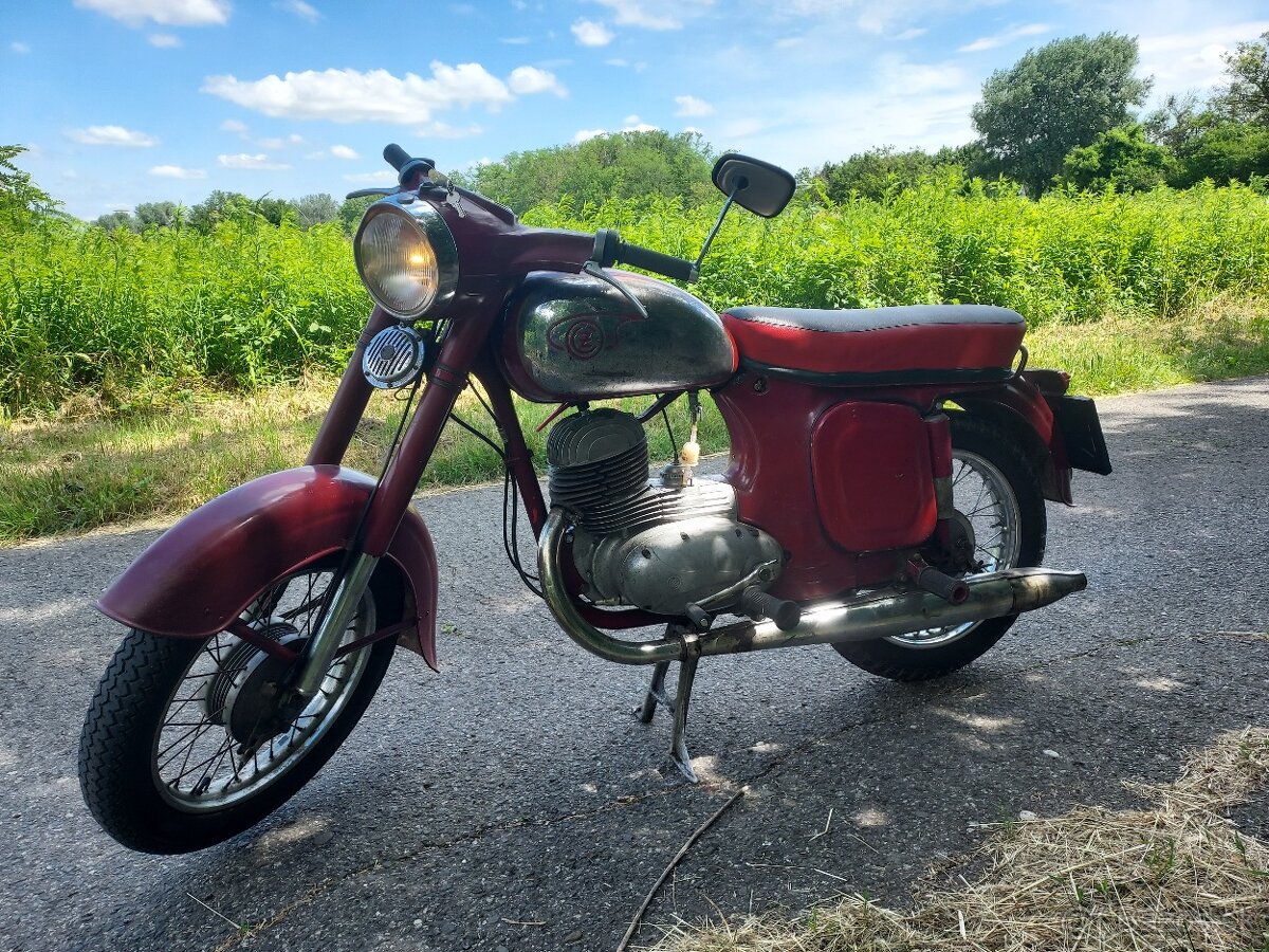 ČZ 175 typ 450.05 deluxe
