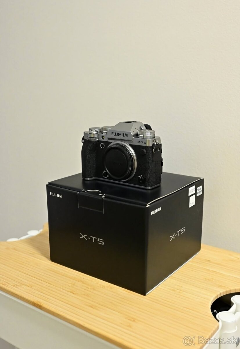 Fujifilm X-T5