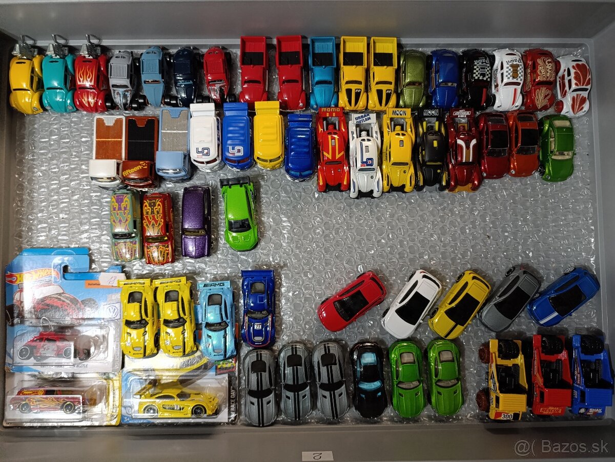 Hot wheels Mercedes a VW