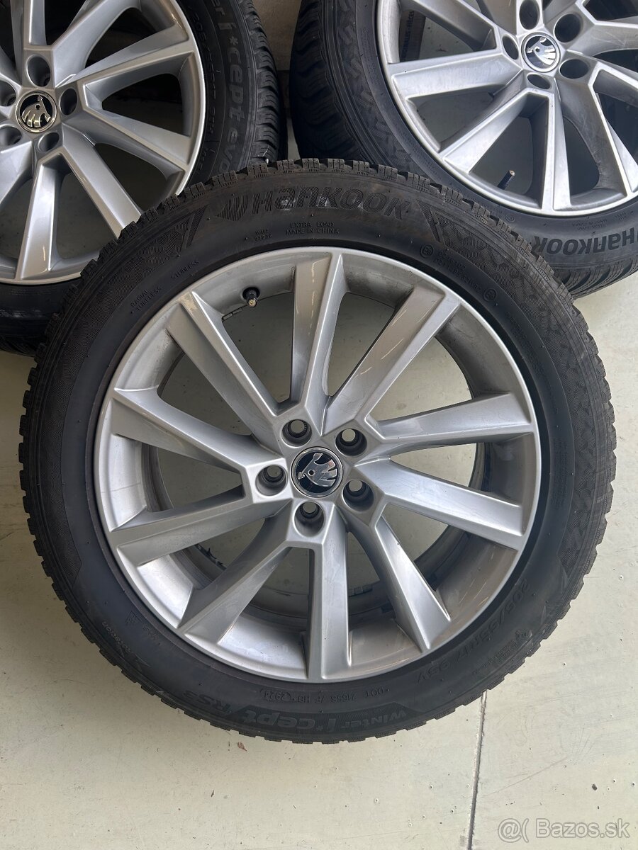 205/55/R17 Škoda disky Stratos 5x100