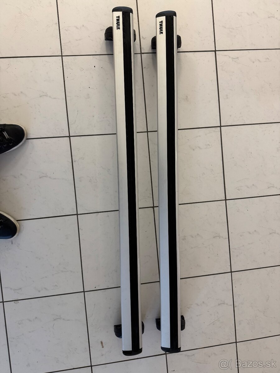 Predám strešné priečniky Thule WingBar Evo Silver – 118 cm