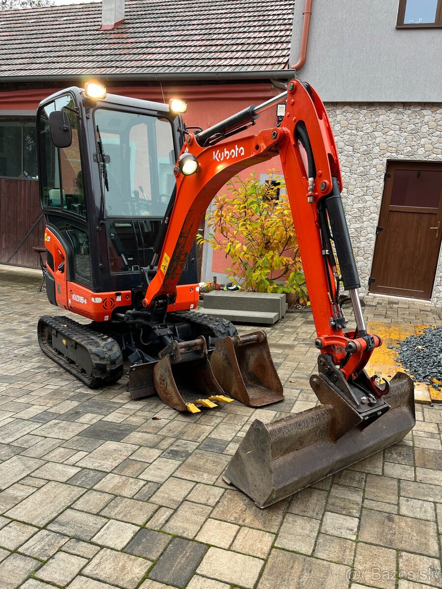 minibager KUBOTA KX018-4 / hydr. rychloupínák / 3x lopata