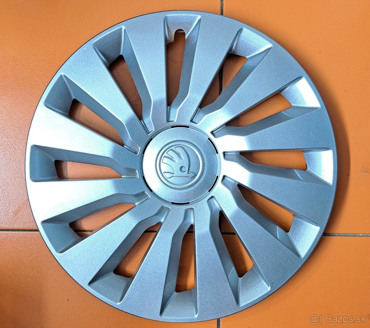 PUKLICE R16, R15 - ŠKODA, VOLKSWAGEN