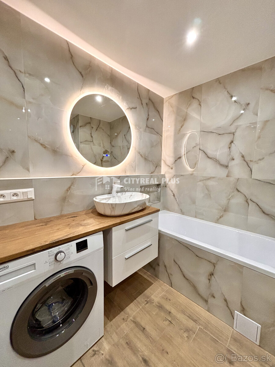 Ponúkame Vám na prenájom veľký 1 izbový byt v Nových Zámkoch