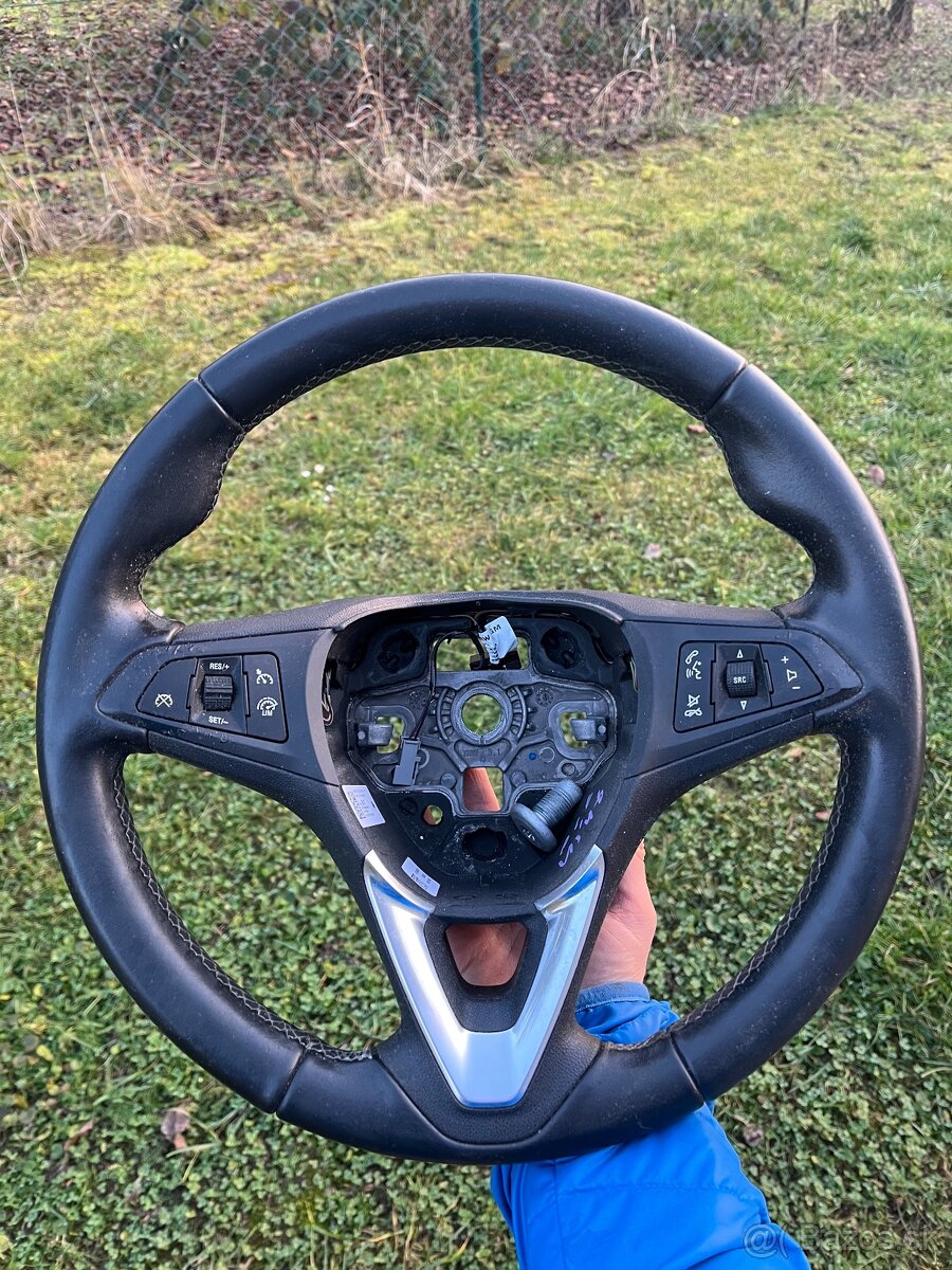 Opel diely volant, krúžok, páka, pasy Atd