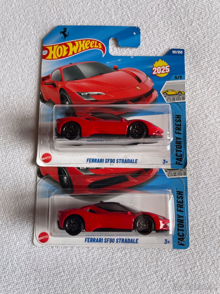 Hot wheels autíčka Ferrari