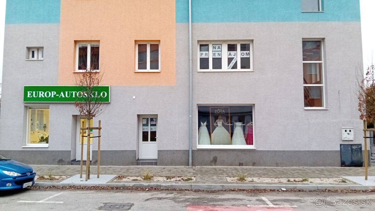 Dvojkancelária 75m2, parking,1.poschodie, M.R.Štefánika