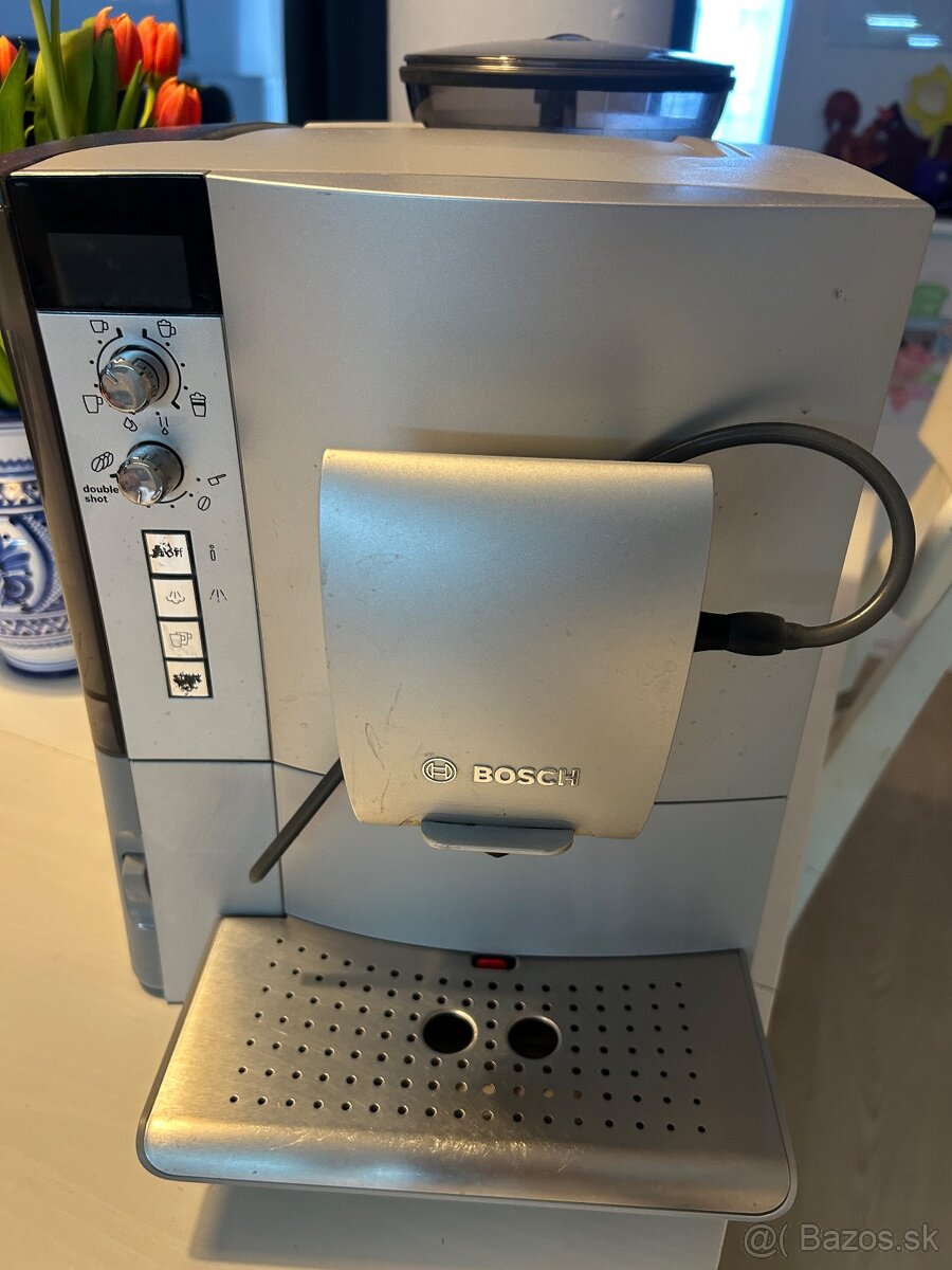 Bosch automaticky kavovar VeroCafe LattePro