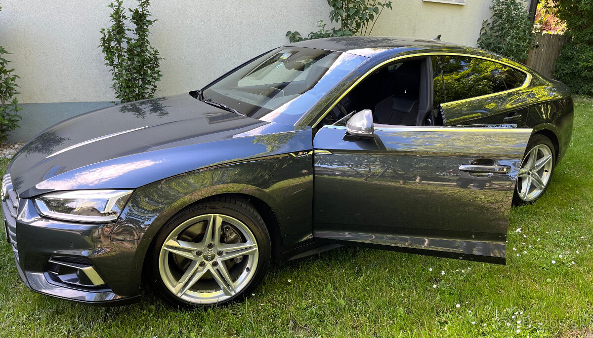 Audi A5 quattro 2,0TSFI sportback S-line