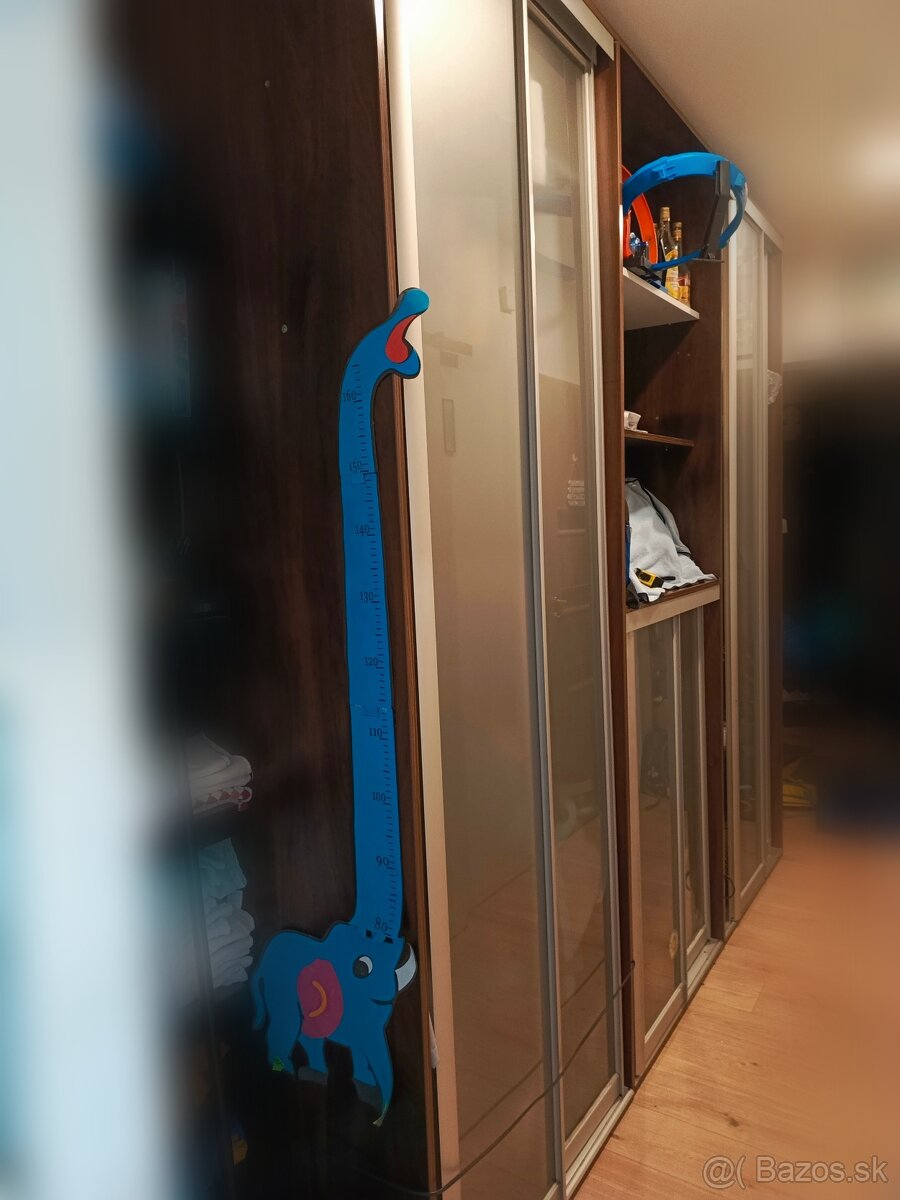 Roldor. Veľká skriňa