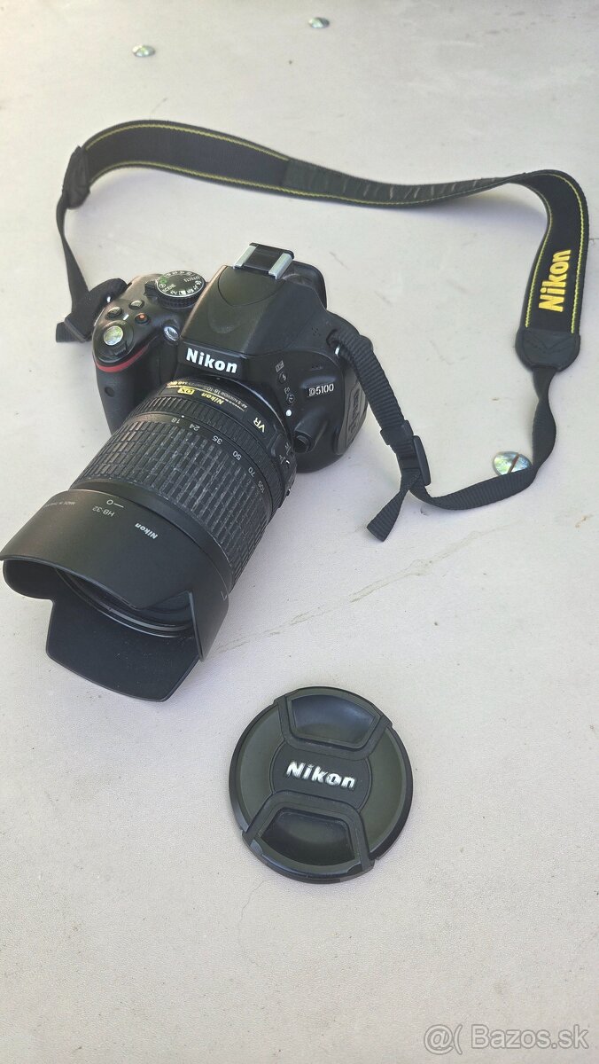 Nikon D5100 plus nabijacka plne funkčny