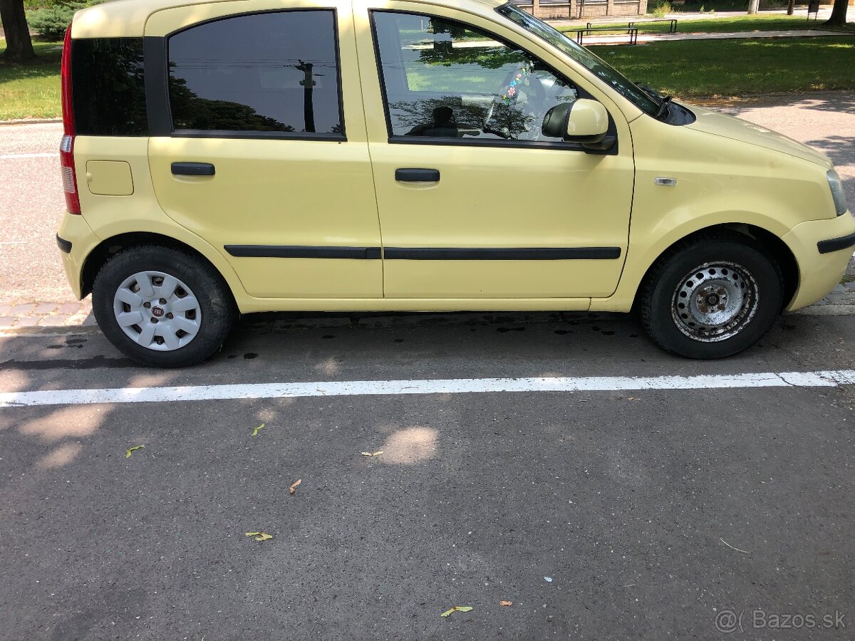 Fiat panda rok 2013