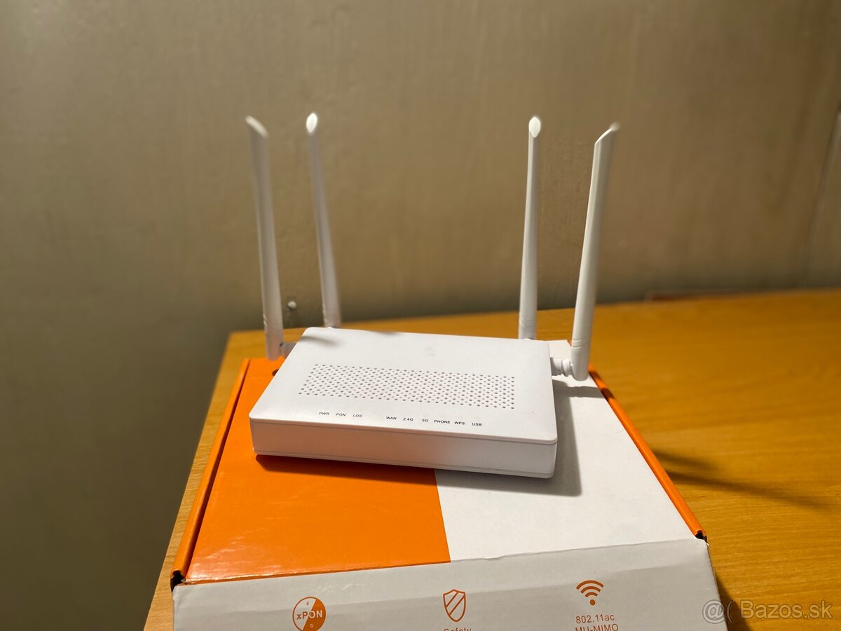 📶 Výkonný WiFi router UPLINK GP542R – 4x LAN, 2.4 + 5 GHz
