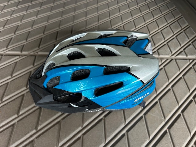 Cyklistické prilby