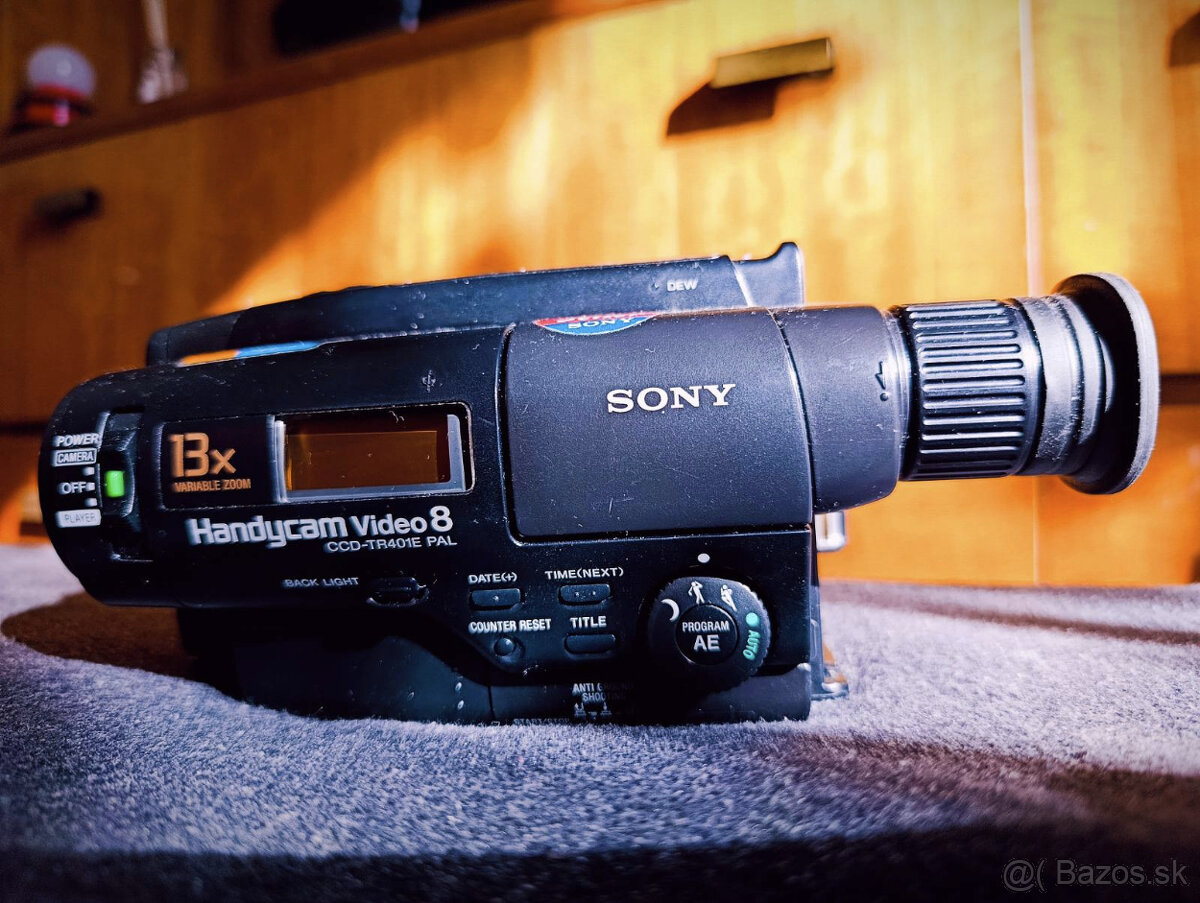 Sony Handycam CCD-TR401E Video 8