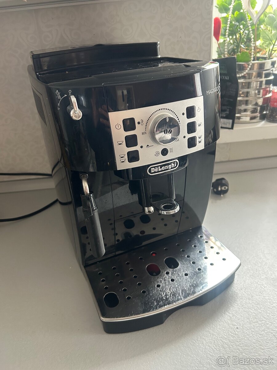 De’Longhi Magnifica S