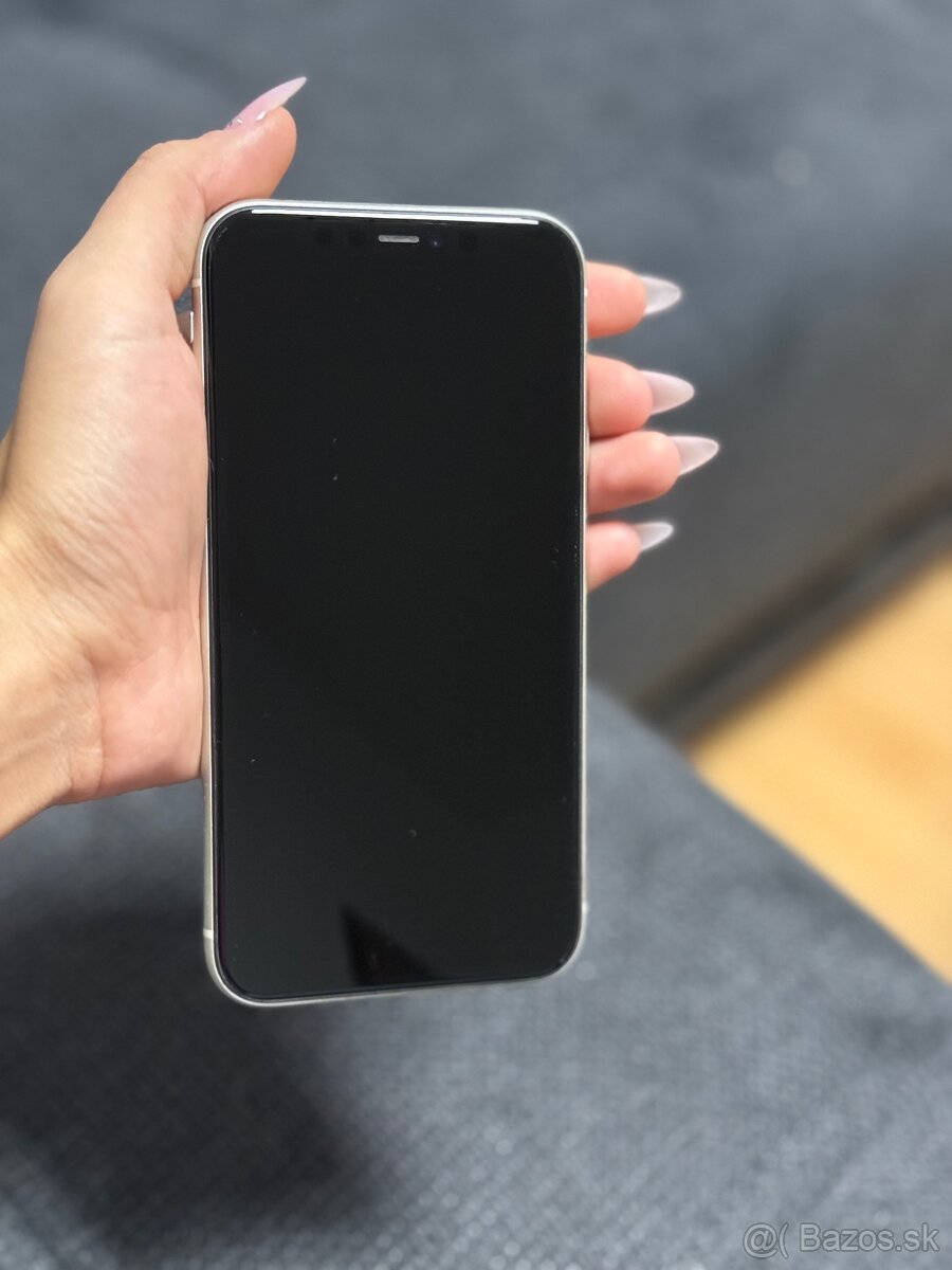 iPhone 11, 64GB