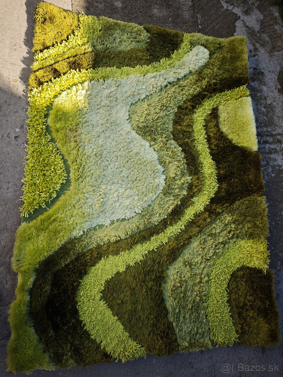 Predám ozdobné koberce