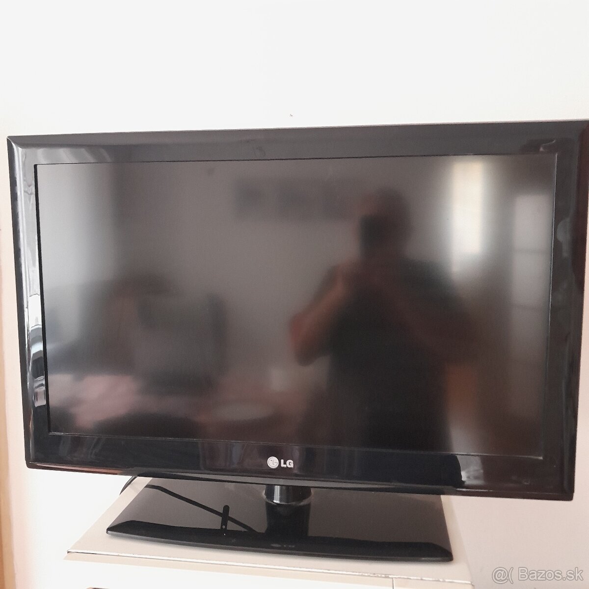 LG televizor