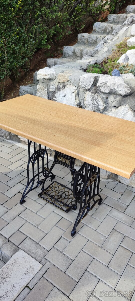 Stôl do kuchyne, konštrukcia šijací stroj