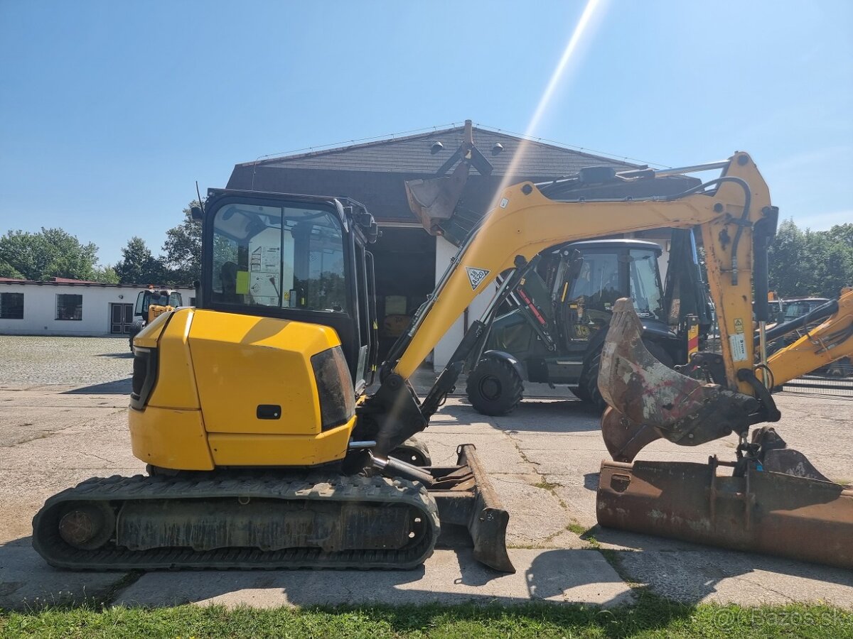 minibagr JCB 48Z 2017