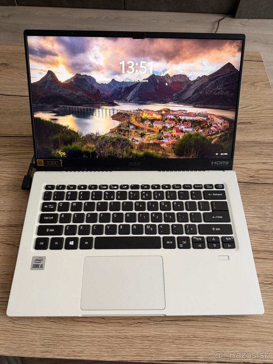 Acer Swift 5 Moonstone White