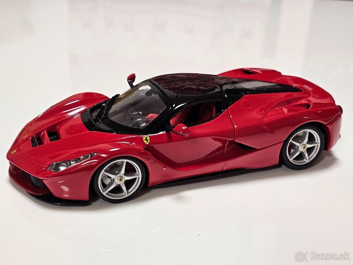 Kovové modely áut 1:24 - Bburago, Maisto...