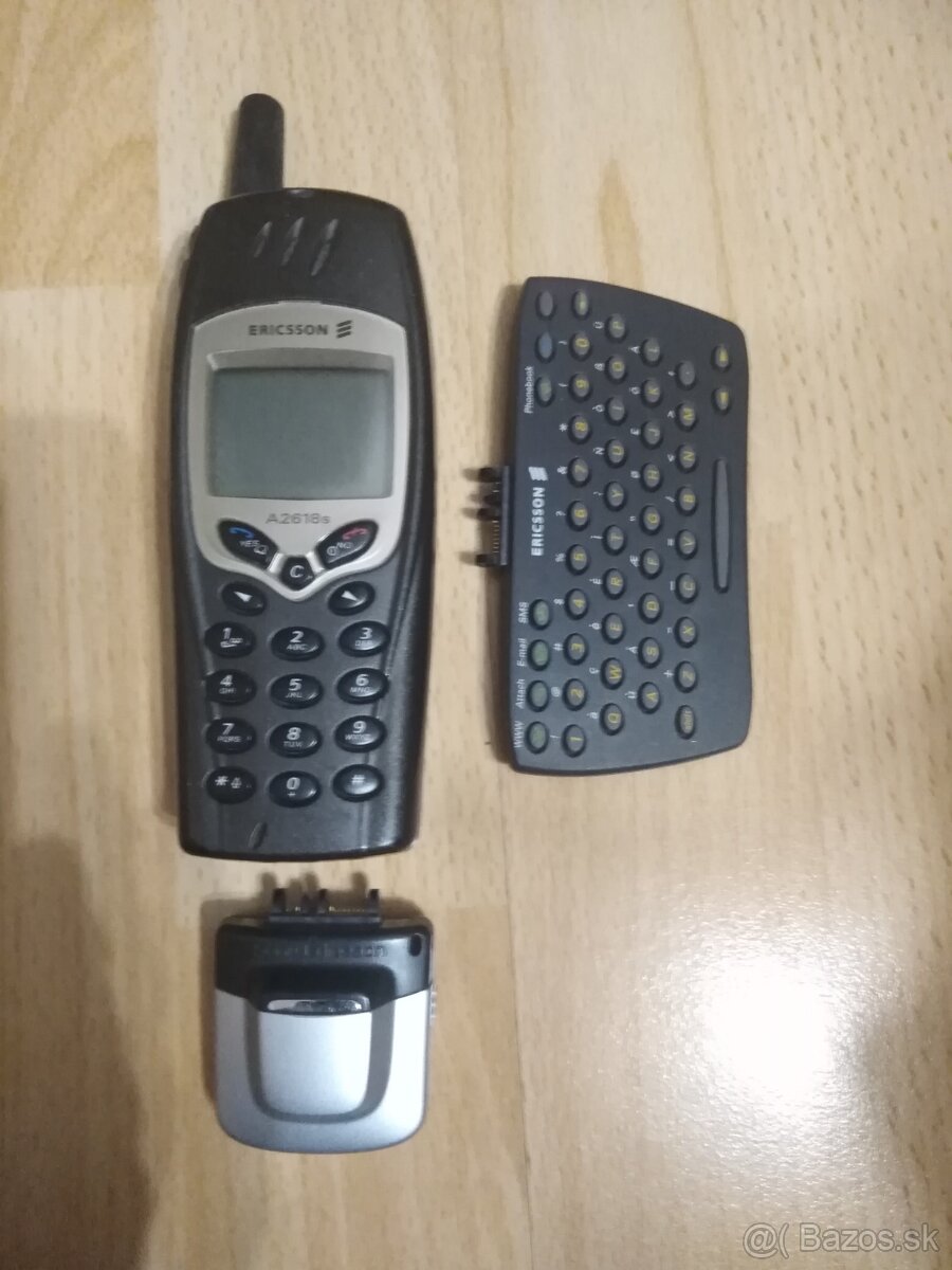 Predám Sony ericsson A 2618 s