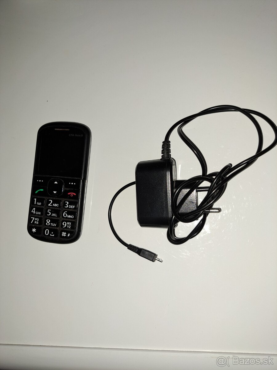 Mobilný telefón myPhone Halo A Senior (TELMYSHALOABK) čierny