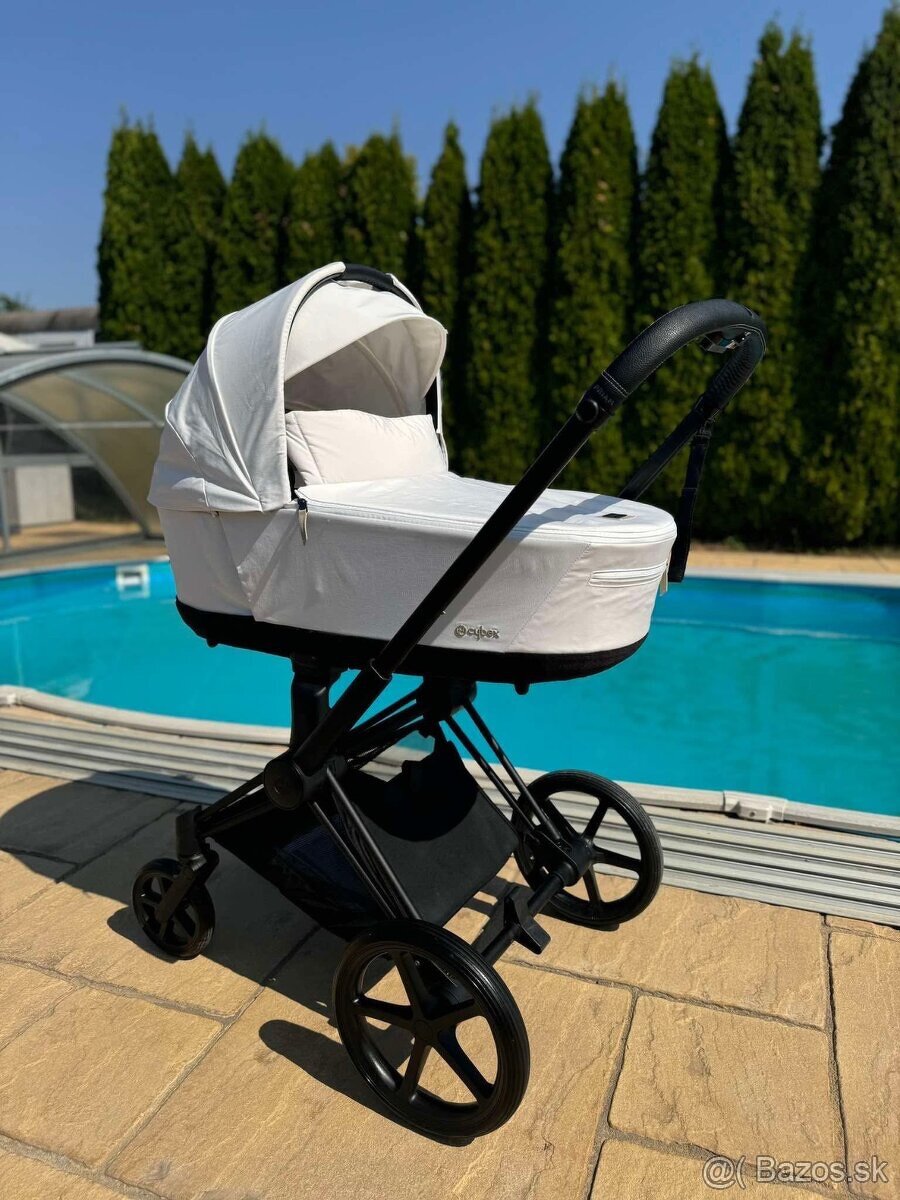 Cybex off white
