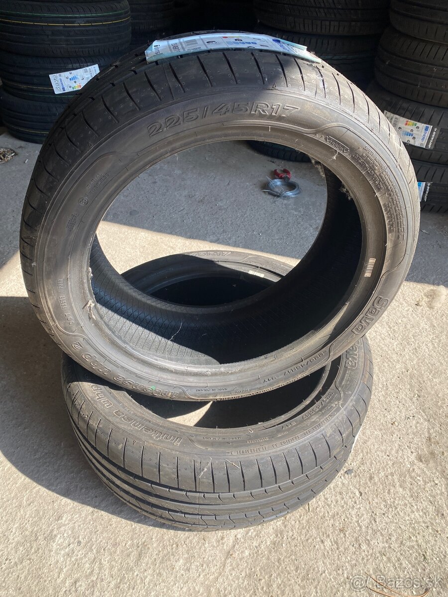 Sava Intensa UHP2 225/45 r17