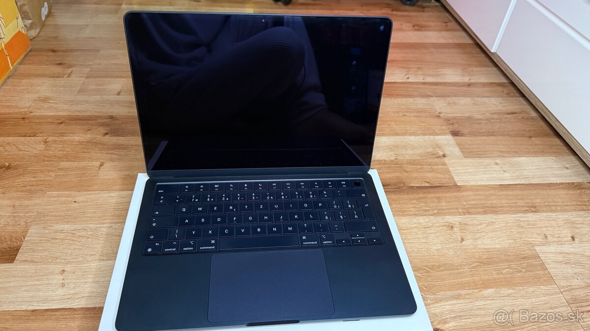 Macbook 13 M3 čip