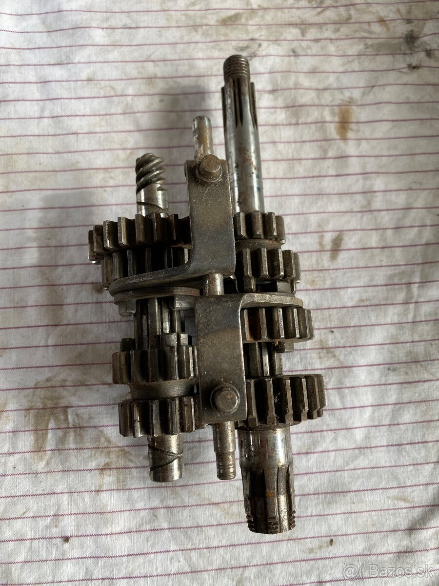 Prevodovka ČZ 175 typ 450