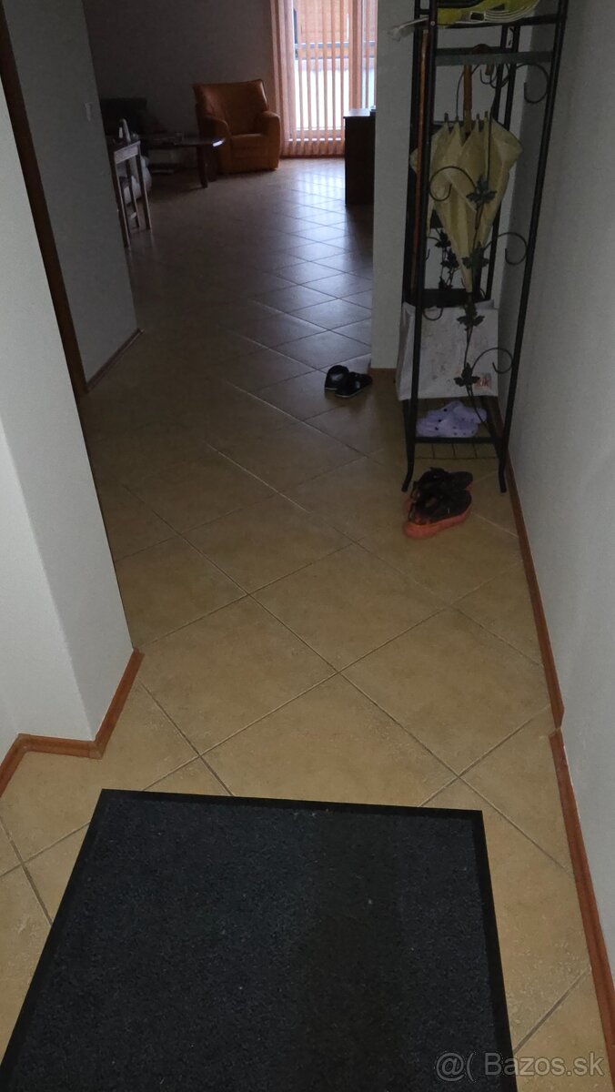 Predám 2apol izbovybyt