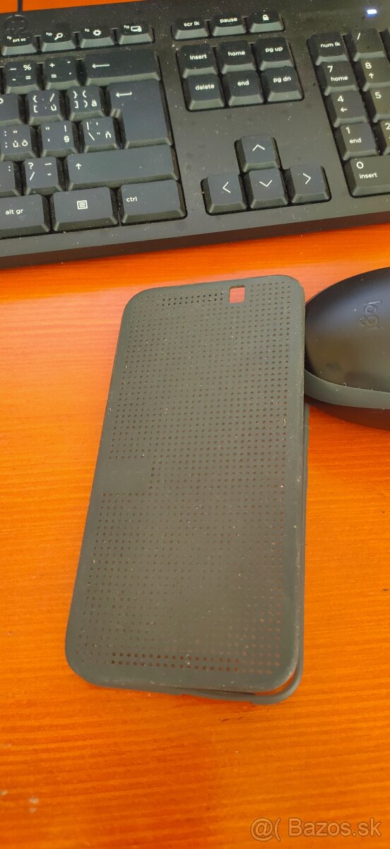Predám dot view na HTC one M8
