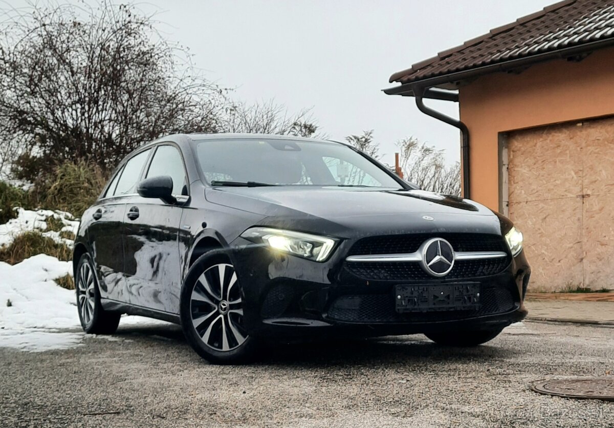 Predám Mercedes-Benz A trieda 250 e /T