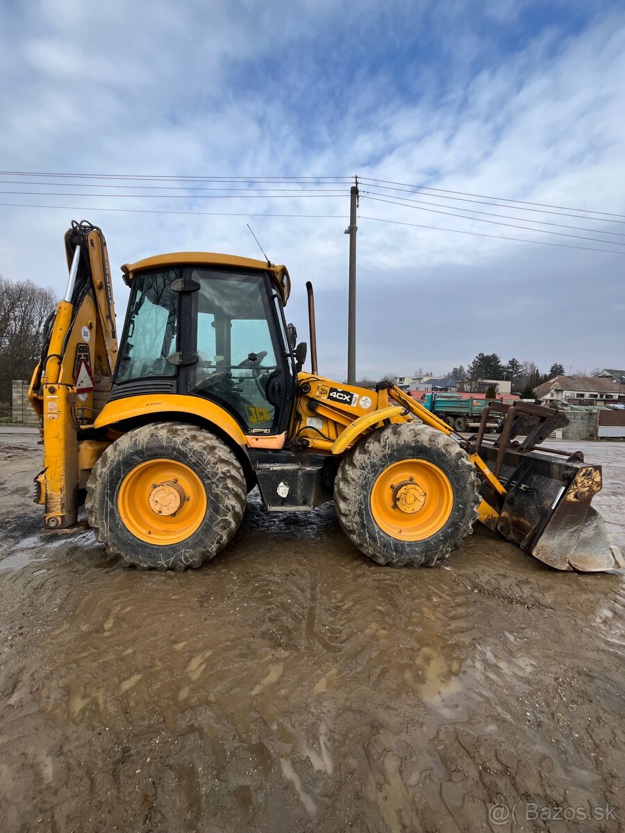 JCB 4CX
