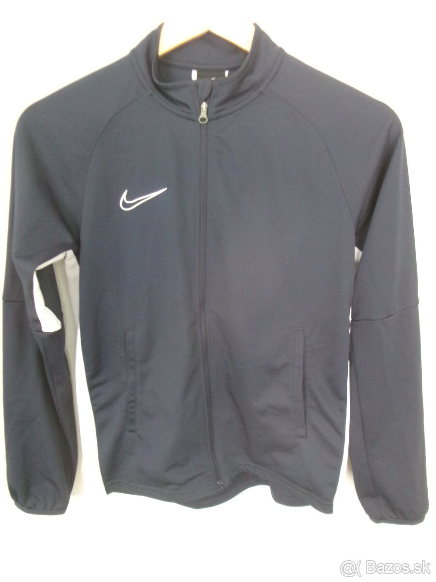 Chlapčenská bunda Nike Dri-Fit, veľ.L.