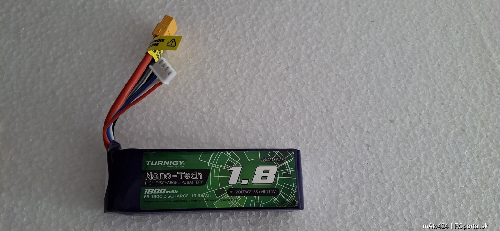Lipo b atérie Turnigy 1800mah 3S 65~130C