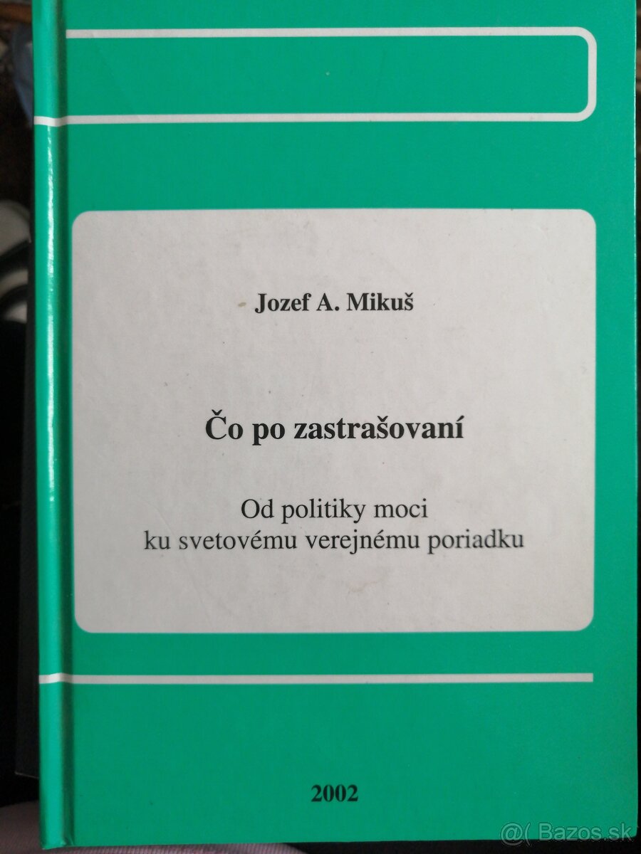 knihy - politológia