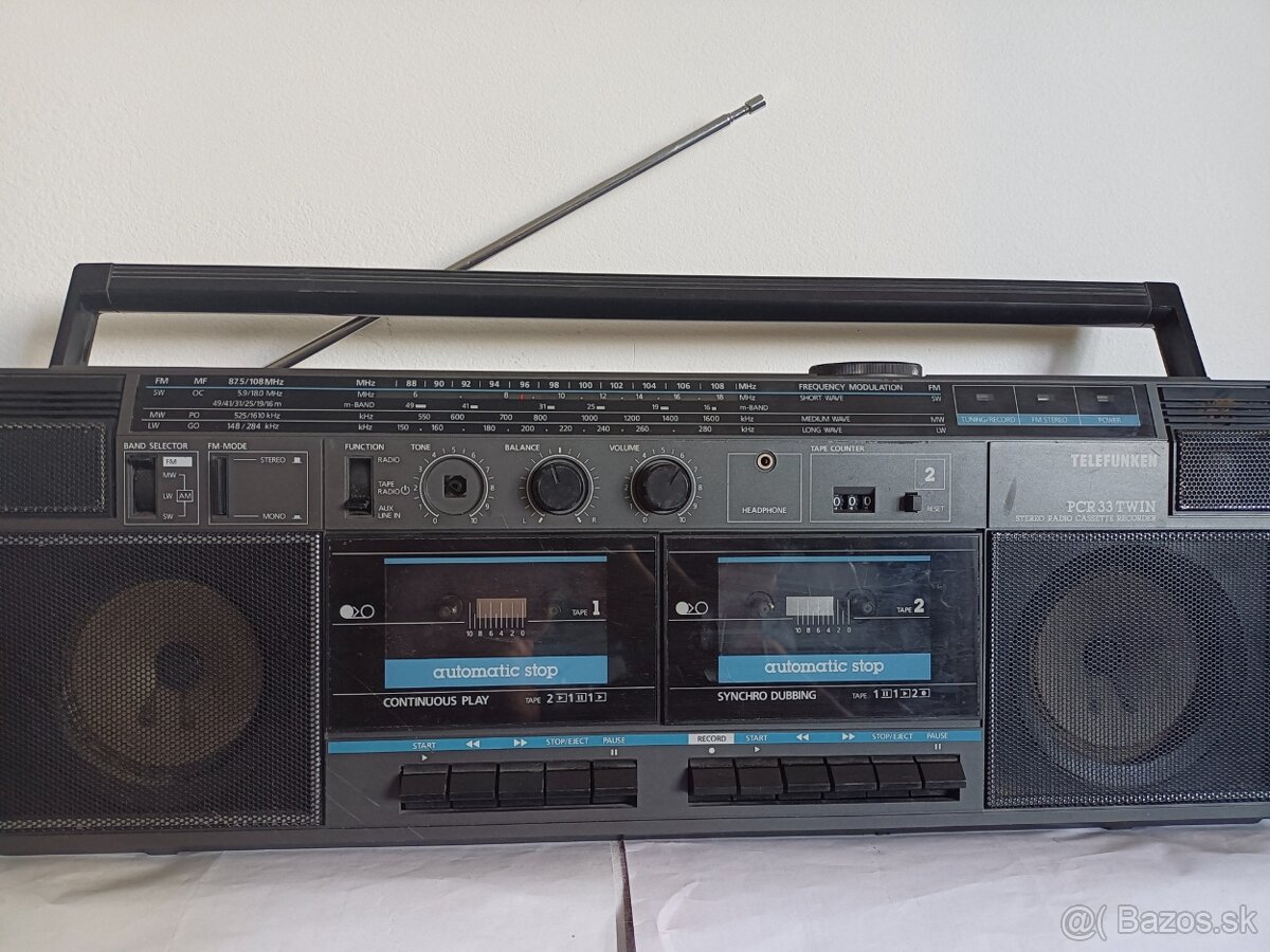 Telefunken PČR 33 twin radiomagnetofon retro 2 kazeťák