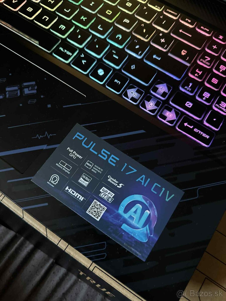 Herny Notebook Msi Pulse 17 AI C1VGKG