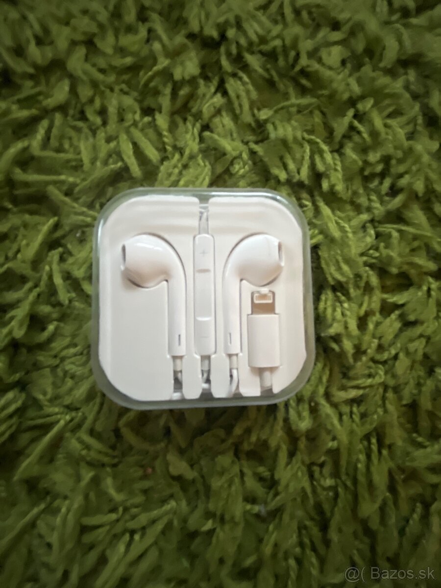 Originál Apple slúchadla