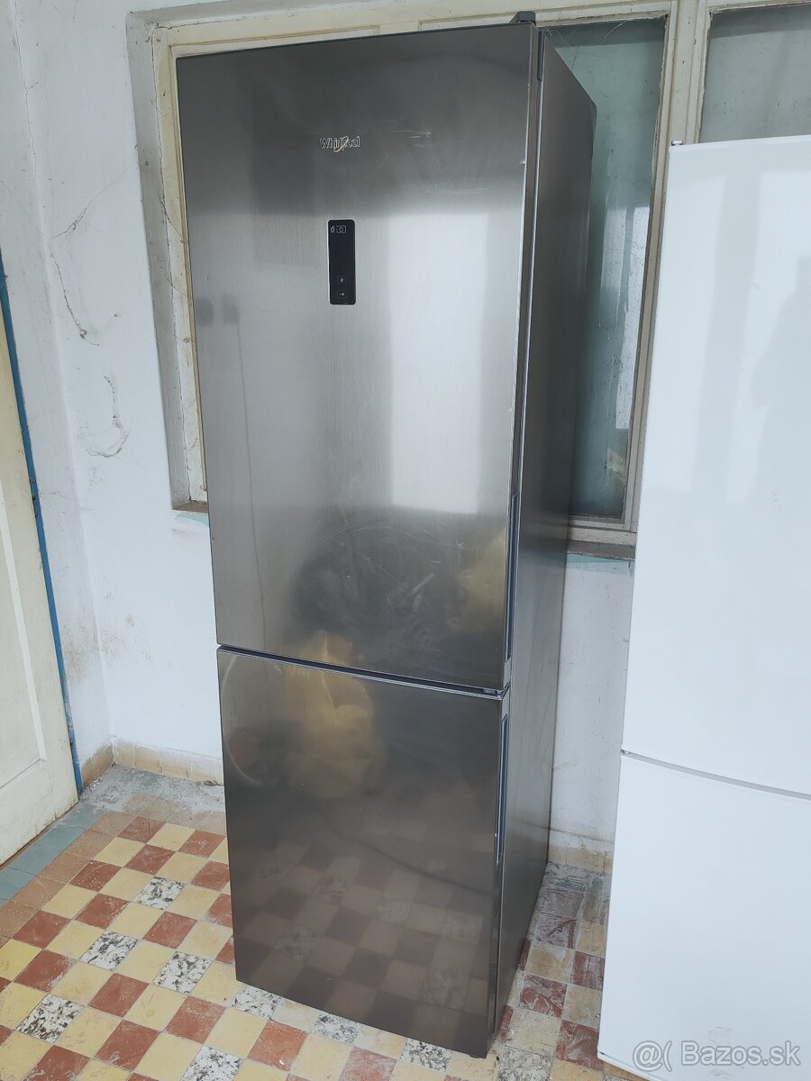 Predám chladničku Whirlpool 190cm